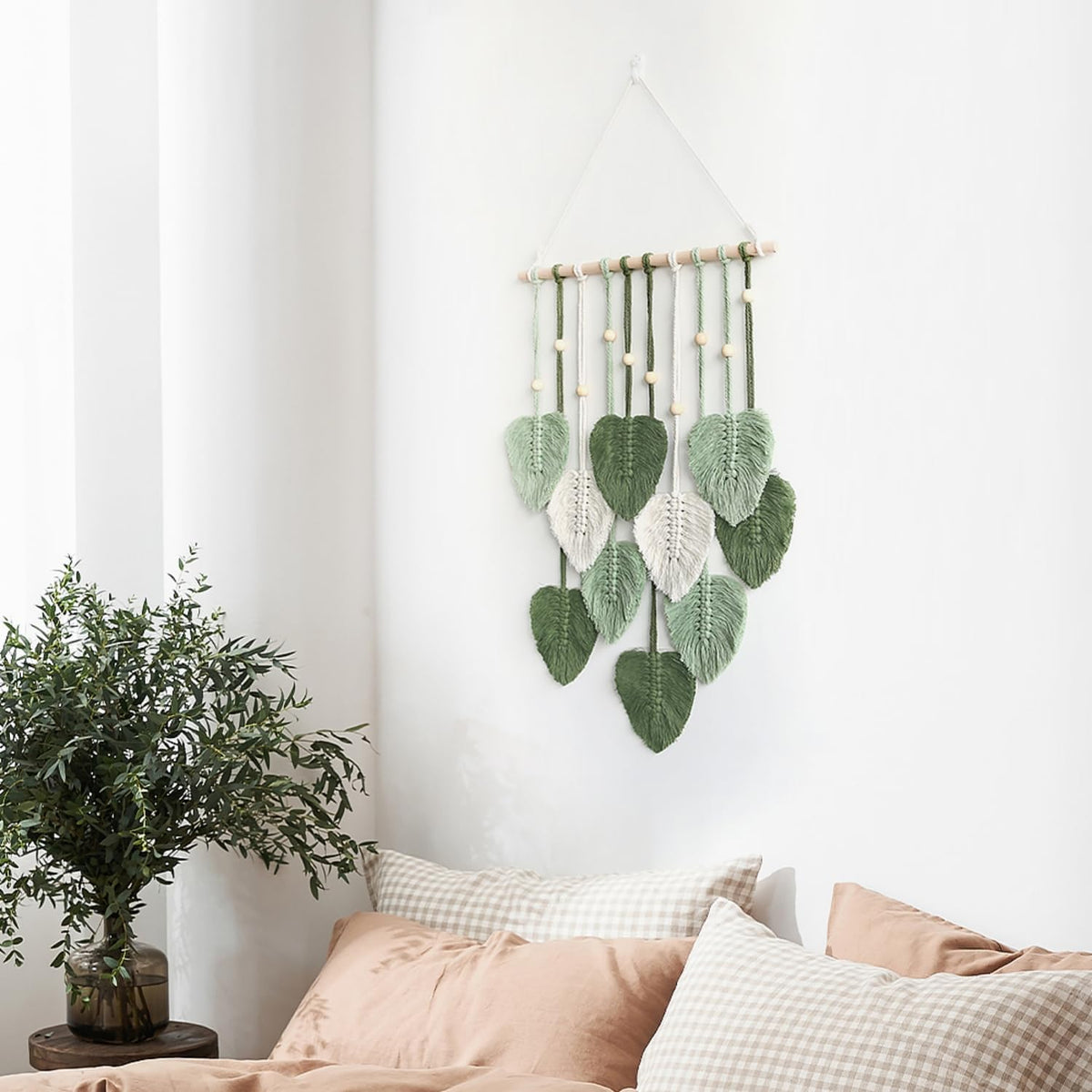 Avoik Macrame Wall Hanging Boho Woven Tapestry Handmade Home Wall Decor Bohemian Leaf Modern Chic Wall Art Green Feather Decorations for Living Room Bedroom Apartment Nursery Farmhouse Backdrop