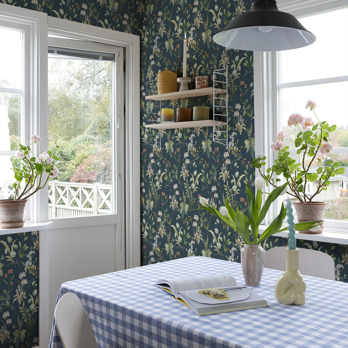 Simon&Siff Vintage Floral Peel and Stick Wallpaper 17.3" x 118"