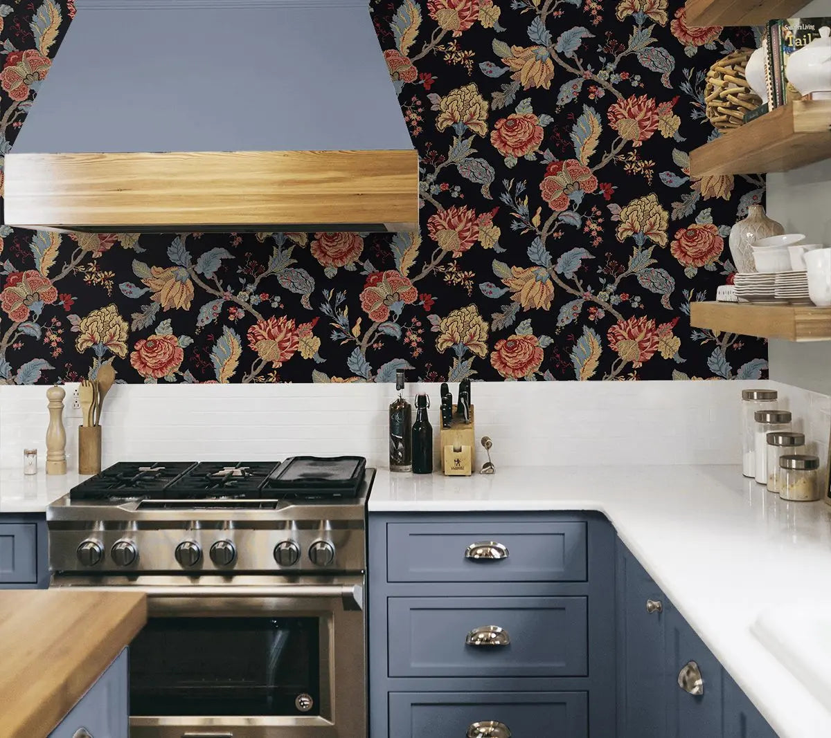 NextWall Kianna Jacobean Floral Peel and StickWallpaper
